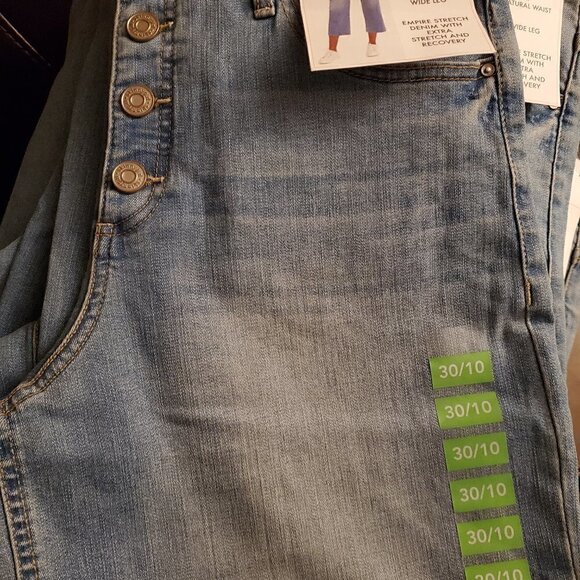 Skinnygirl  High Rise Button Front Cropped Jeans Wide Leg - Picture 2 of 9